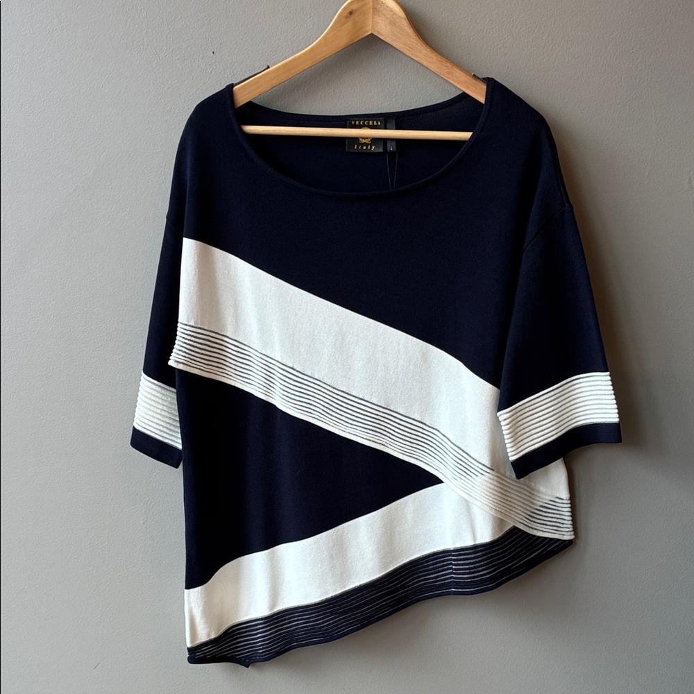 Vecceli Italy Navy White Asymmetrical Boat Neck Top, Large
